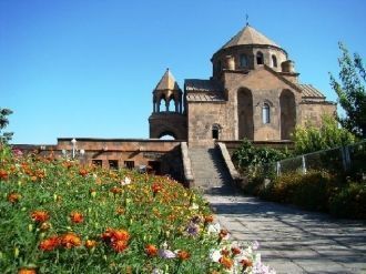 Сейчас церковь Святой Рипсимэ функционир