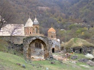 До конца XVIII века монастырь являлся кр