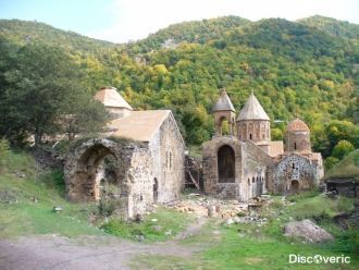 Монастырь расположен на исторической тер