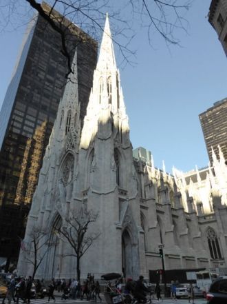 Собор имеет форму латинского креста