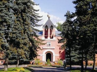 Храм прп. Серафима Саровского и блгв. кн