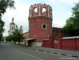 Западная стена монастыря. Донской монаст