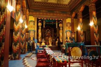 Главнй зал для молебнов