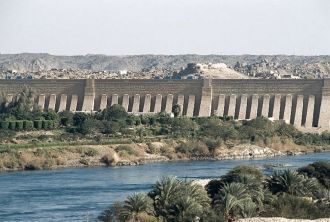 Первый проект для регулирования вод Нила