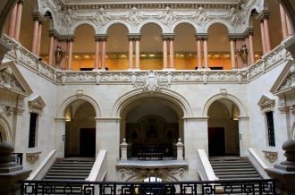 После смерти последнего представителя эт