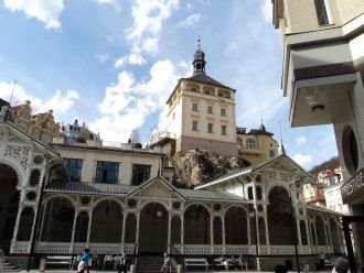 Как только была возведена замковая башня