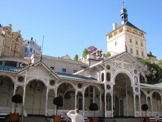 Замковой башней именуют прекрасный стари