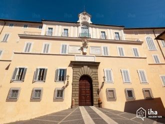 Папский дворец Кастель-Гандольфо.