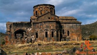 Основан в VII веке.