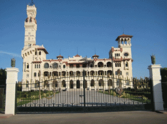 Малый дворец, который в простонародье на