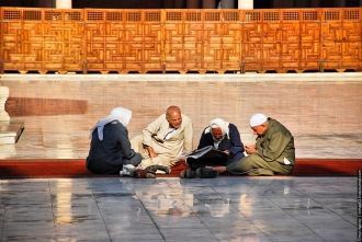 Женская половина мечети расположена за д