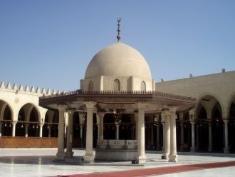 Большой зал, который представляет собой 