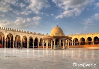 Колонны были перенесены в мечеть из римс