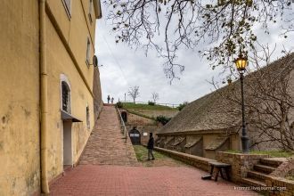 Крепость Петроварадин. Скат завозить на 