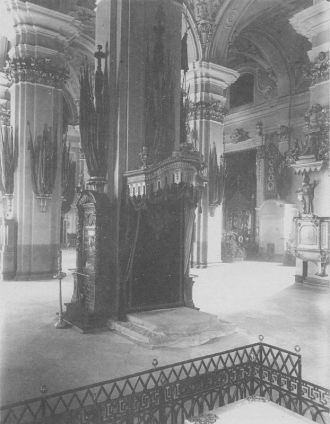 Петропавловский собор. Царское место. Фо