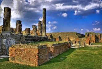Древний город Помпеи
