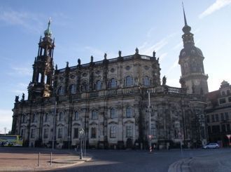 Дворцовая церковь Хофкирхе