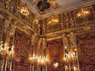 Янтарная комната Екатерининского дворца.