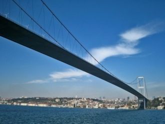 Мост Босфор был построен английской фирм