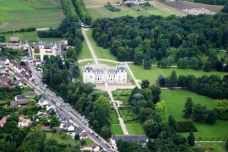 В Шеверни отдельный блок здания располаг