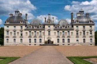 Замок Шеверни — среди всех замков Луары 