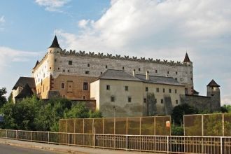 Построенная в самом начале небольшая час