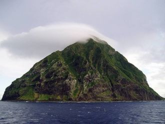 Острова Огасавара   состоят из трех груп
