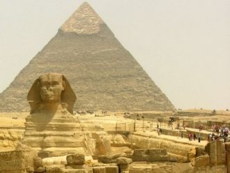 Пирамида фараона Хеопса была построена о