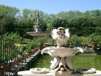 Боболи - это музей садовых скульптур под
