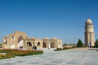Мечеть Юсуфа Хамадани - важный религиозн