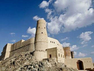 Крепость Бахла в Омане