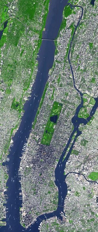 Спутниковый снимок Манхэттена. На западе