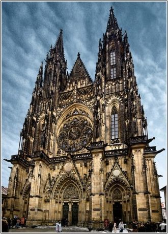 Страсбургский собор, посвященный Святой 