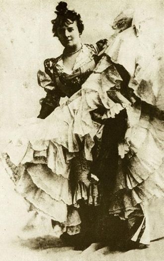 Звезда «Мулен Руж» Ла Гулю, 1890 год. Уж