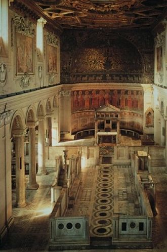 Интерьер базилики св. Климента, папы Рим