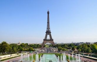 Эйфелева башня, Париж.