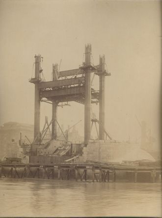 Строительство моста (1890-е)