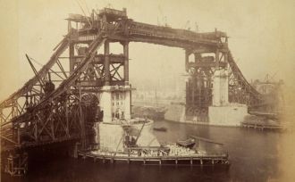 Строительство Тауэрского моста