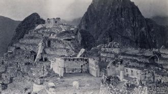 Мачу Пикчу в 1912 году, после его очистк
