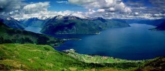 Согнефьорд также славится своими рукавам