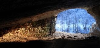 Игнатьевская пещера сухая, удобная для п