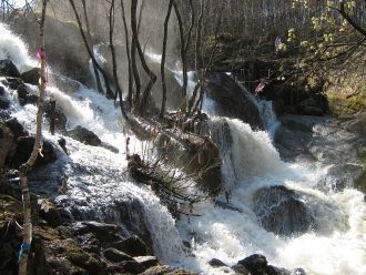 В обычное время водопад не особенно прим