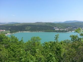 Происхождение озера Абрау ученые объясня