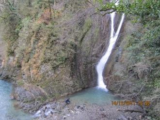 Это один из самых высоких и мощных водоп