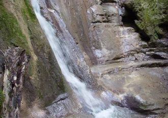 Он стал широко известен благодаря фотогр