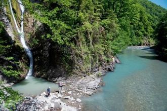 Ореховский водопад это природная достопр
