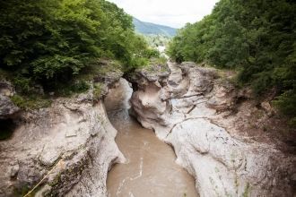 Прямые солнечные лучи никогда не достига