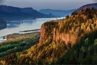 Колумбия — река на северо-западе Северно