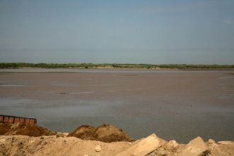 В низовьях реки ведется промышленное рыб