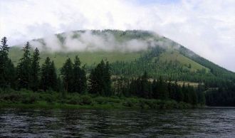 В труднопроходимых участках Бадай-тугая 